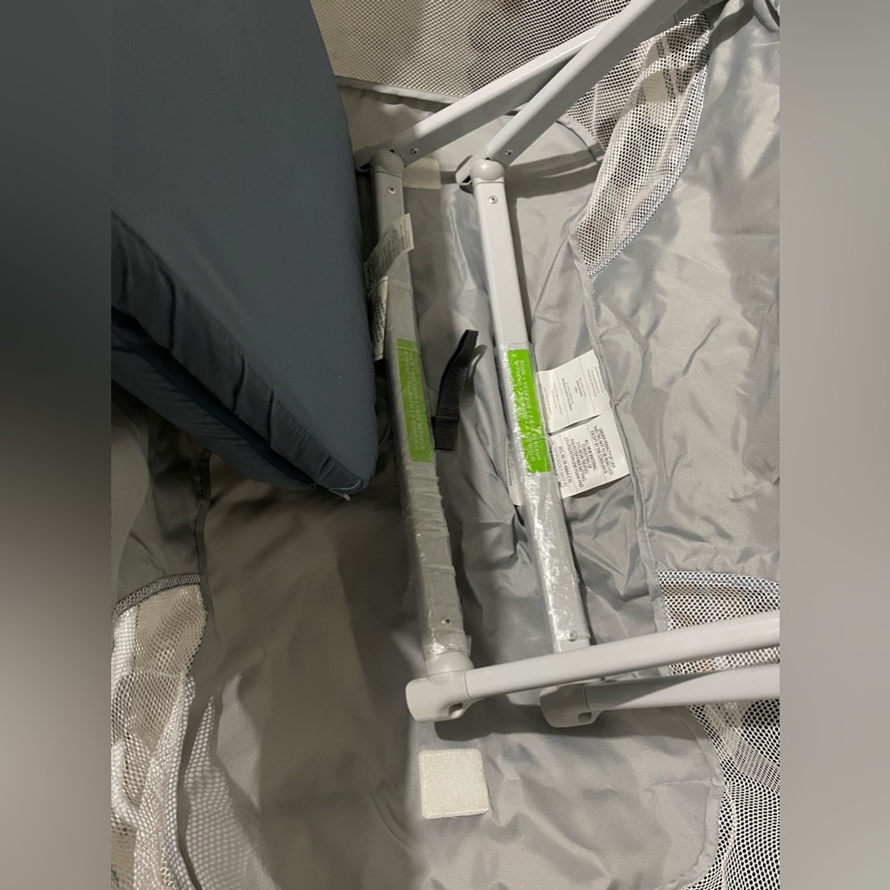 Ingenuity Foldaway Rocking Bassinet - Portable Folding Rocking Bassinet - Picture 6 of 15